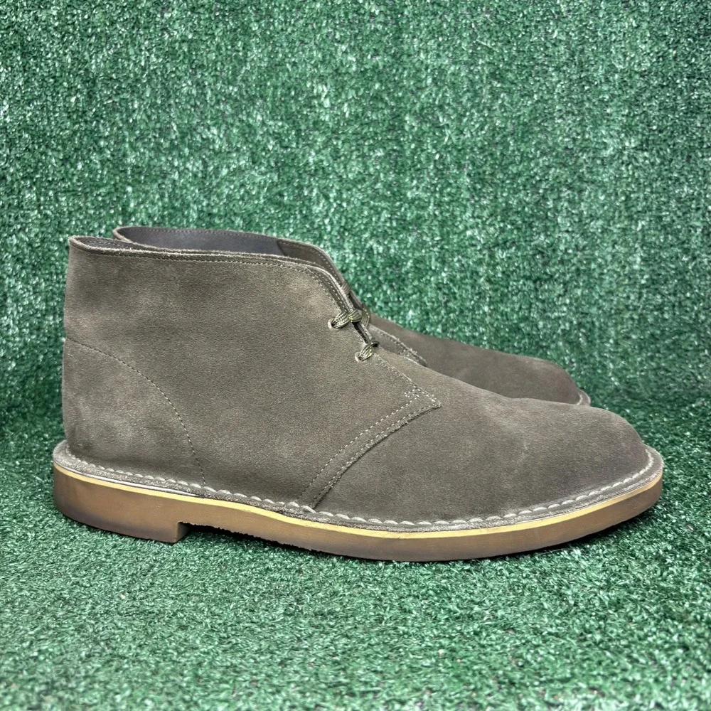 Clarks Desert Boot Suede Lace Up Chukka Classic Minimalist Brown Mens Size 13 M